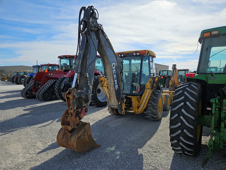 2007-deere-410j-image-10