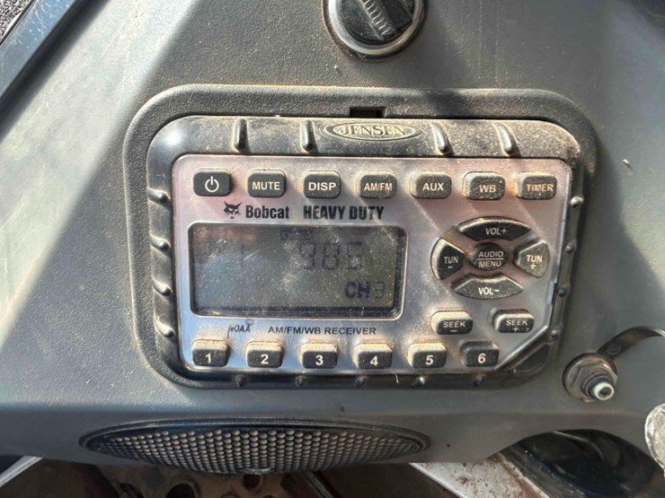 bobcat-t650-image-27