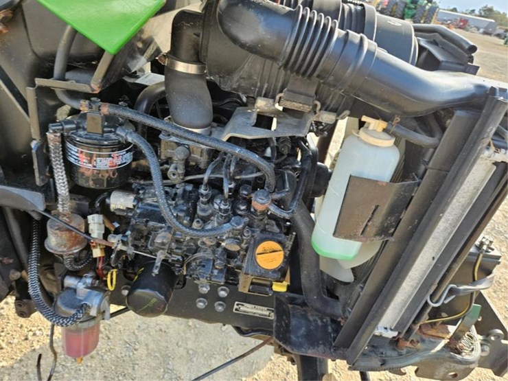john-deere-2520-image-11