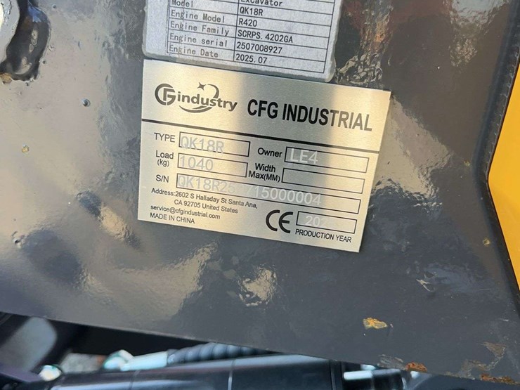 2025-cfg-qk18r-mini-excavator-image-14