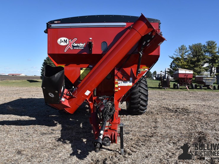 2024-j&m-x-tended-series-812-grain-cart-image-2
