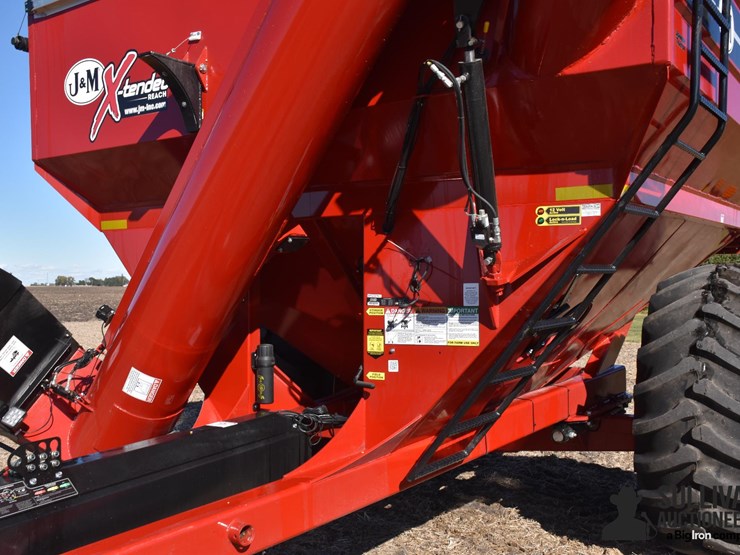 2024-j&m-x-tended-series-812-grain-cart-image-13
