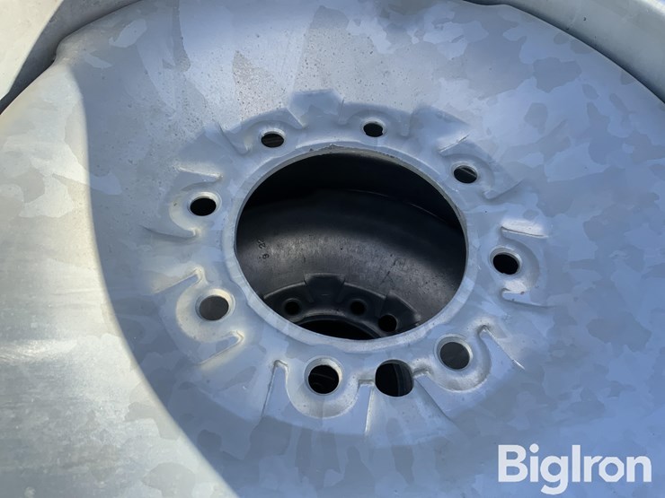 11r22.5-pivot-tires-&-rims-image-10