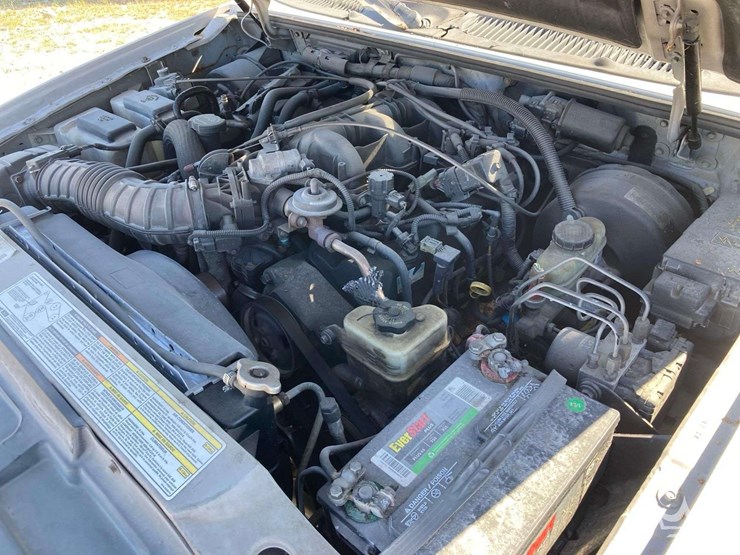 2004-ford-explorer-sport-trac-image-8