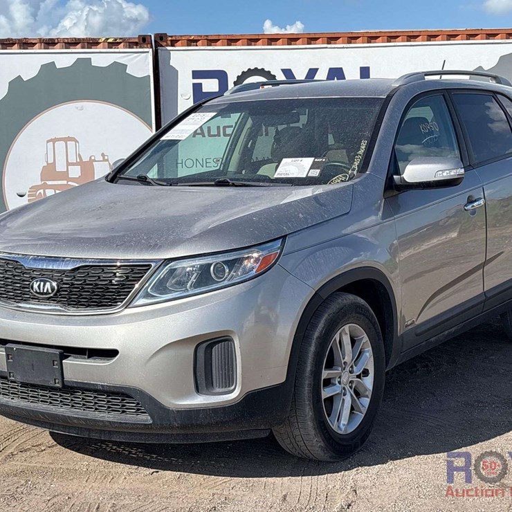 2015 KIA SORENTO