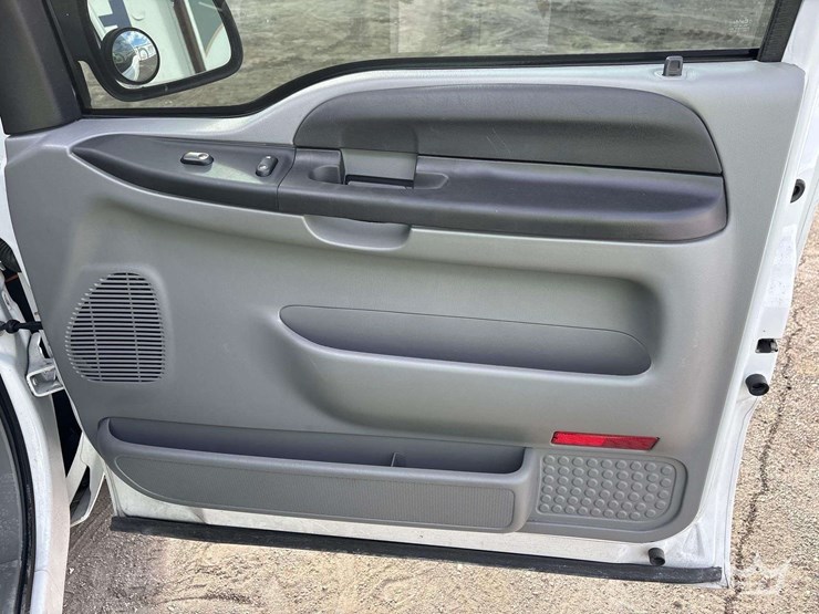 2006-ford-f250-image-24