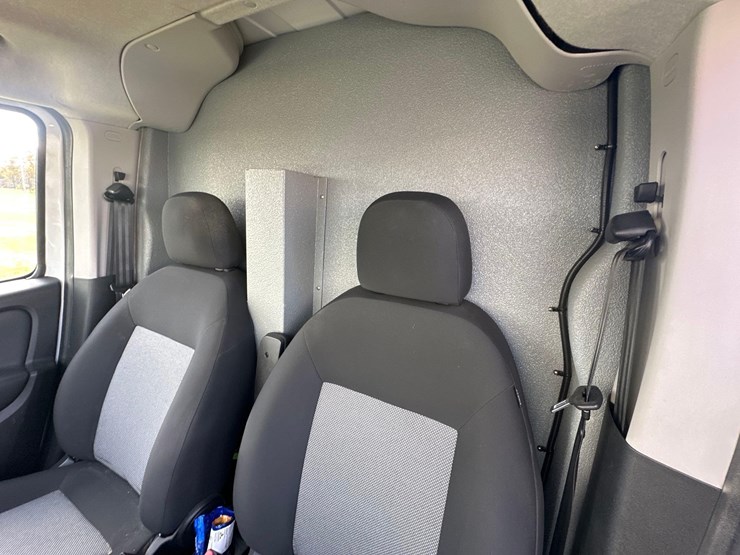 2021-ram-promaster-city-image-7