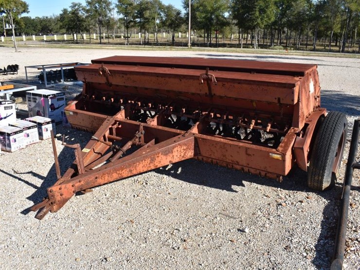 case-ih-5100-image-2