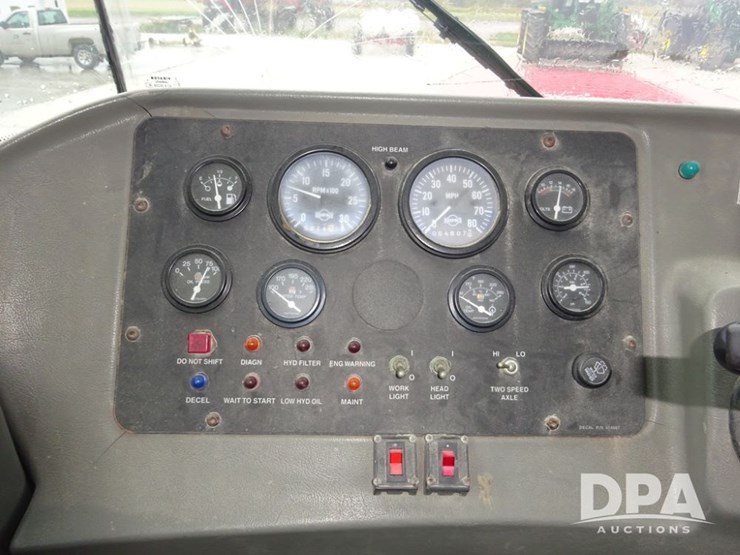 2000-new-leader-l3220-g4-image-68