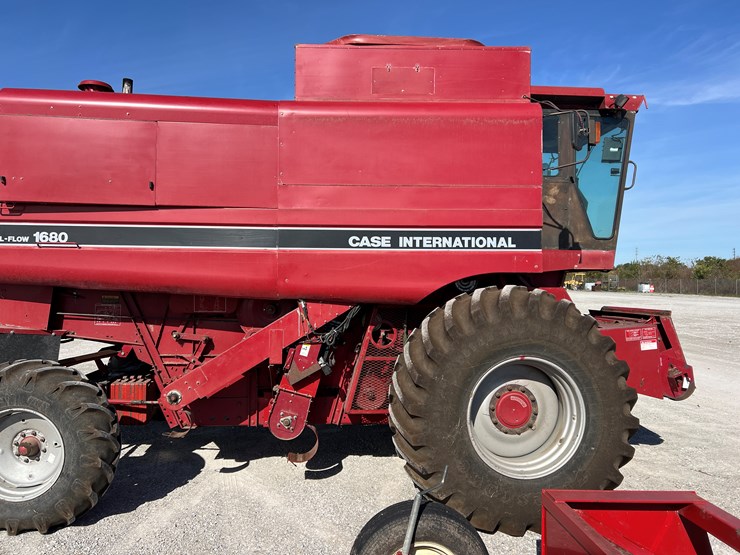 case-ih-1680-image-6