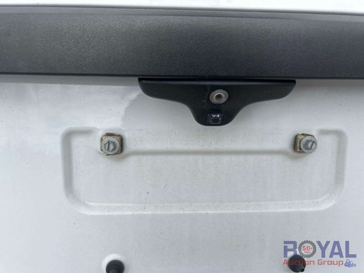 2017-ford-explorer-image-28