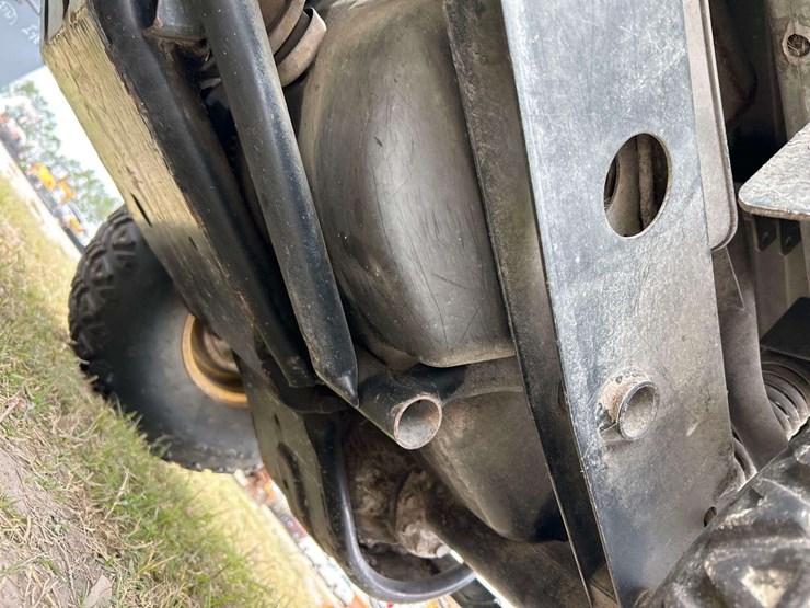 john-deere-gator-image-10