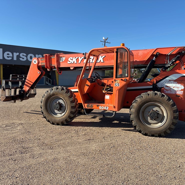 SKY TRAK 6042