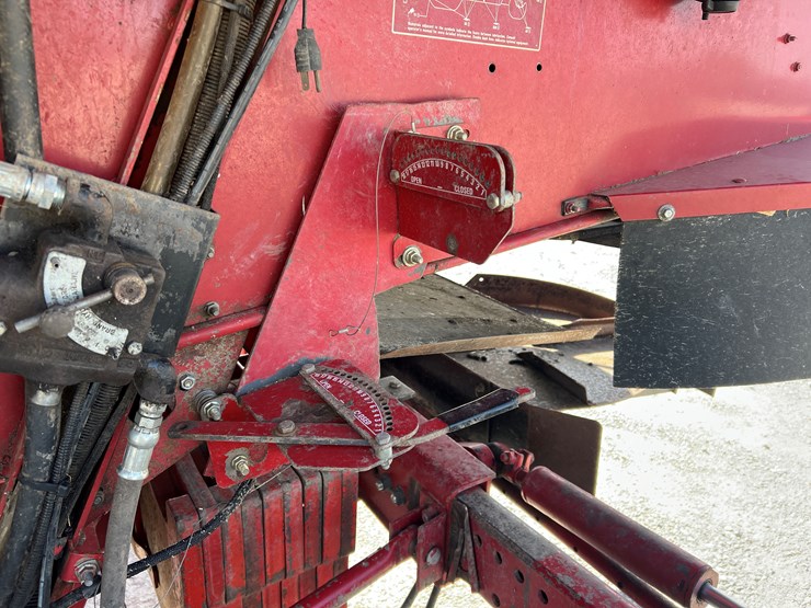case-ih-1680-image-16