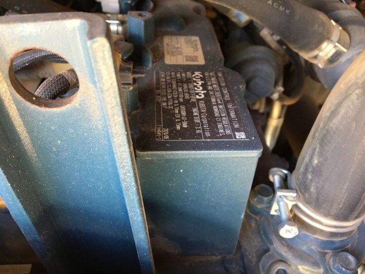 2020-kubota-ssv65-image-8