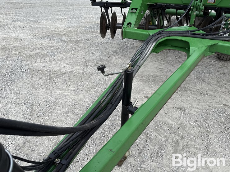 john-deere-637-image-11