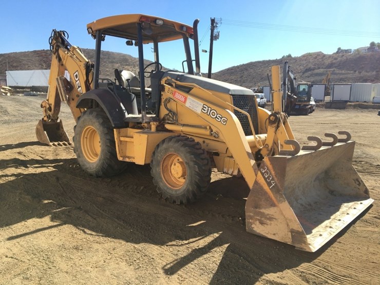 2006-deere-310sg-image-2