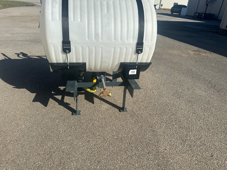 caterpillar-12-image-18