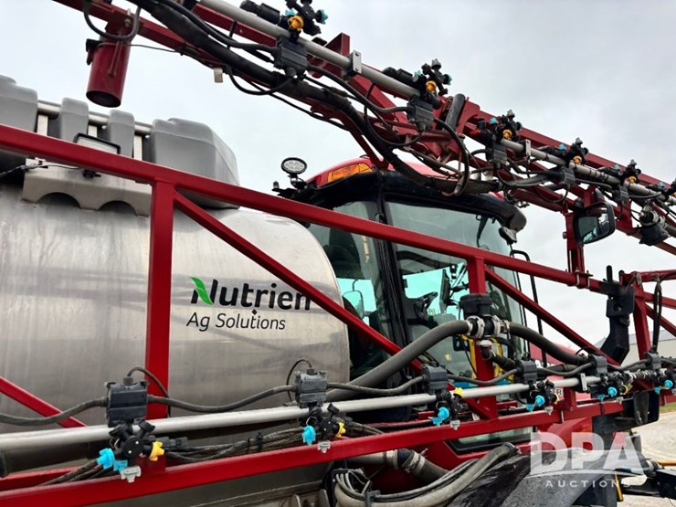 2019-case-ih-patriot-4440-image-92