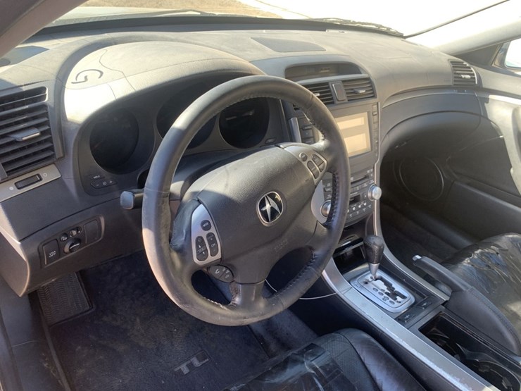 2004-honda-acura-tl-sedan,-image-7