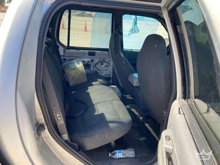 2004-ford-explorer-sport-trac-image-20