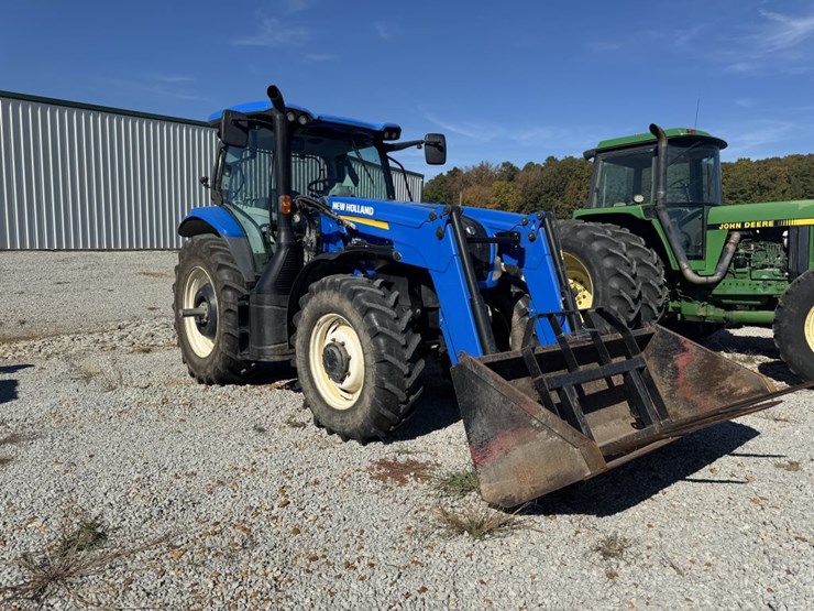 new-holland-155-image-2