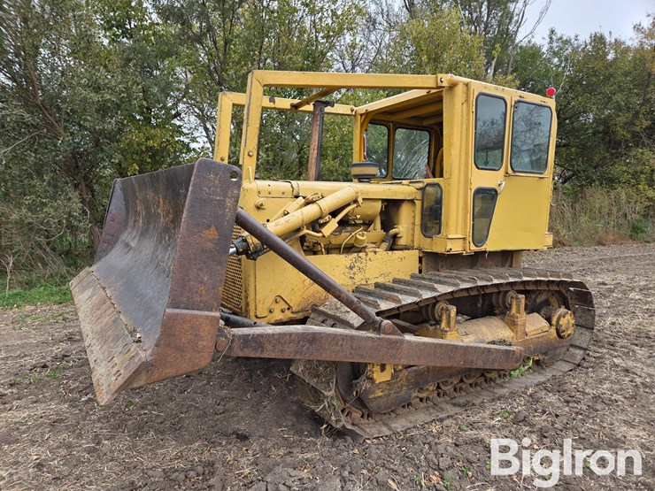 1967-caterpillar-d6c-image-1