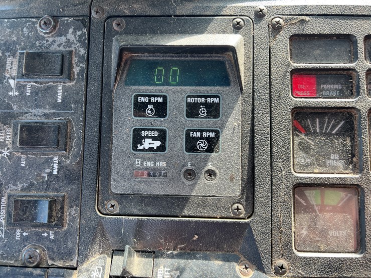 case-ih-1680-image-23