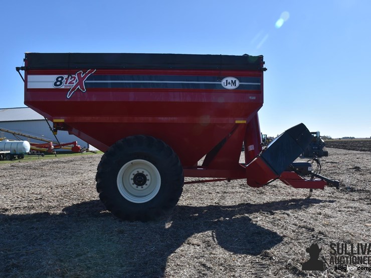 2024-j&m-x-tended-series-812-grain-cart-image-4