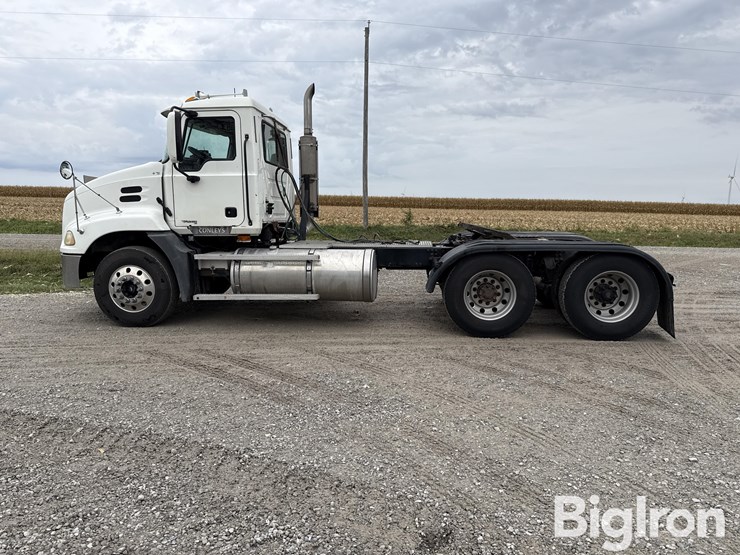 2007-mack-vision-600cxn-t/a-truck-tractor-image-8