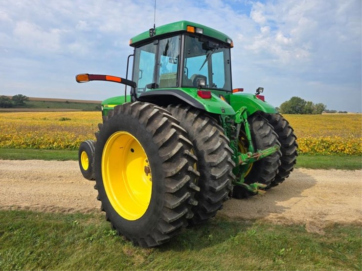 john-deere-7610-image-3