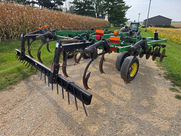 john-deere-714-image-5