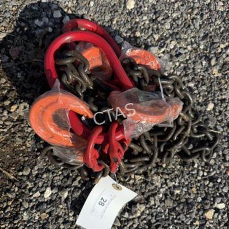 #28 • (2) 5/16" 7' G80 Double Chain Sling