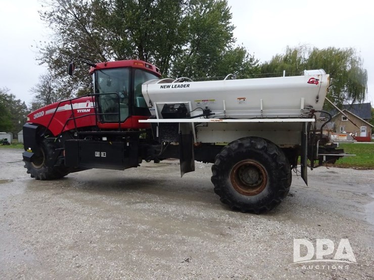 2009-case-ih-titan-3020-image-33