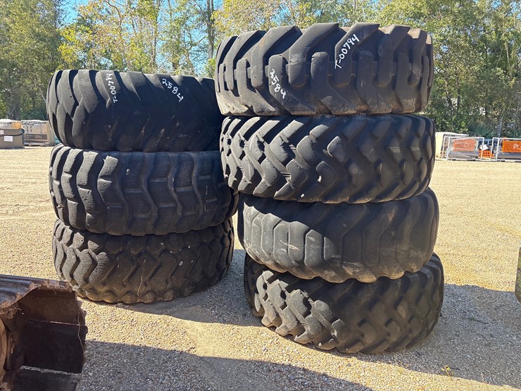 #2584-•-loader-tires-|-parts-or-repairs-image-3