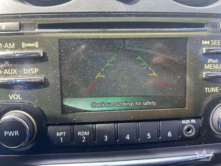 2015-nissan-rogue-image-18