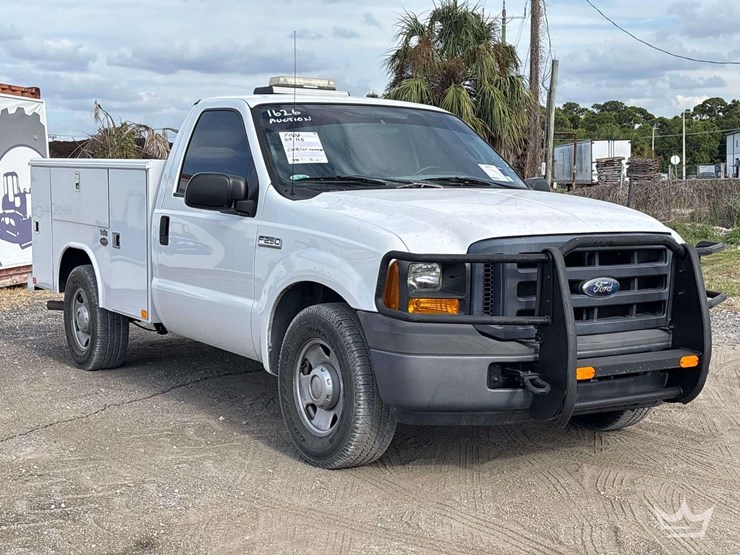2006-ford-f250-image-2