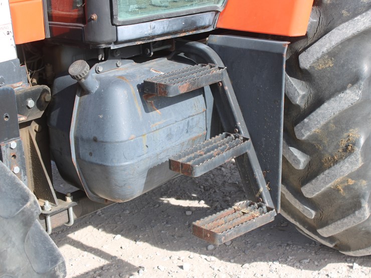 1992-agco-allis-8630-image-16