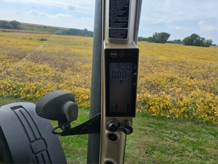 john-deere-8330-image-45