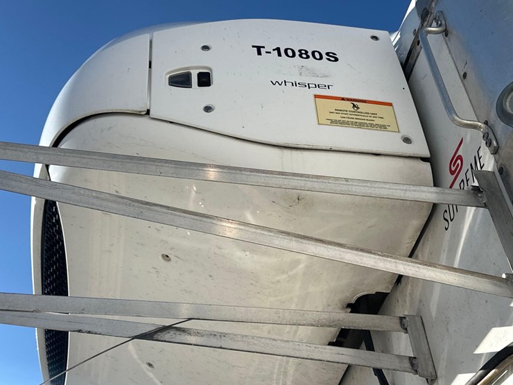 2020-freightliner-m2-106-image-8