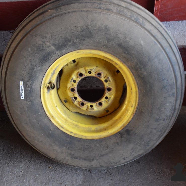 11L-14SL Tire And Rim