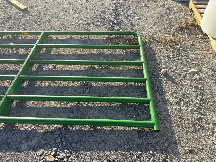 john-deere-16-image-7