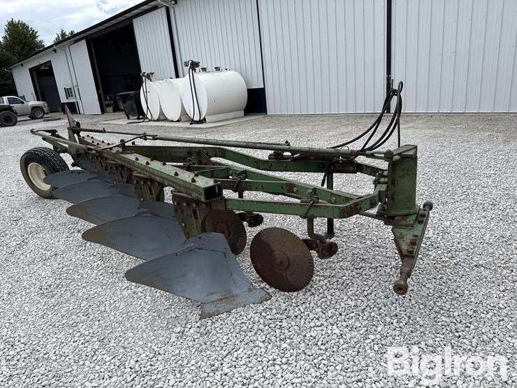 john-deere-5-image-3