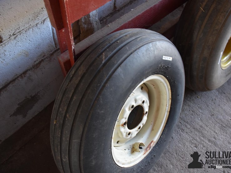 9.5l-15-tire-and-rim-image-4