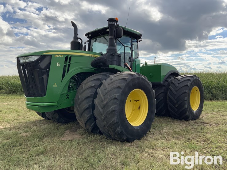 2016-john-deere-9570r-image-1