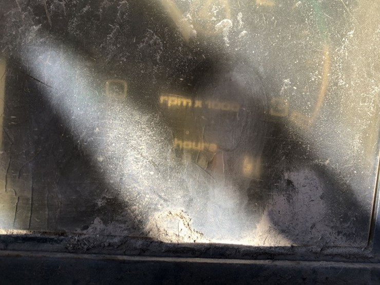 1998-case-570l-xt-image-5