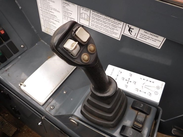 manitou-mt10055-image-32