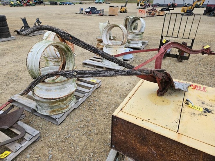 #3110-•-horse-plow-image-4