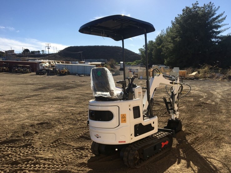 unused-2025-319blt-mini-excavator,-image-3