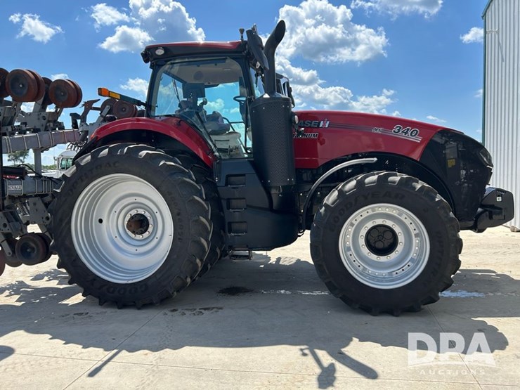 2024-case-ih-magnum-340-image-4